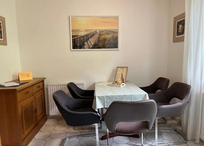 Seeroeschen - Gesamte Portschach am Woerthersee